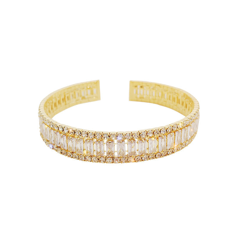 Zirconia Collision Spark Bracelet Design
