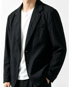 Black / M