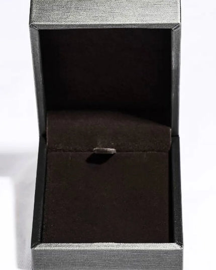 23ec3904-32af-40ba-9f03-681764c9f87c-Max