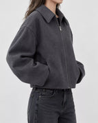 Gray / S