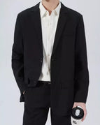 Black / M