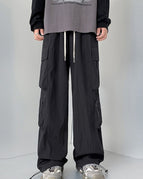 Black / M