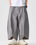 Gray / M