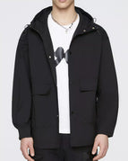 Black / M