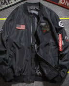Black / M